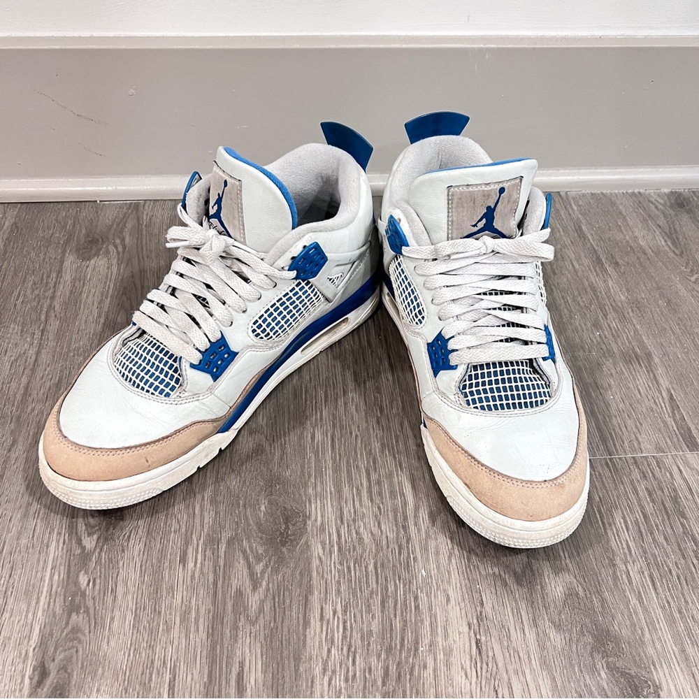 Air Jordan 4 Retro 'Military Blue' 2024